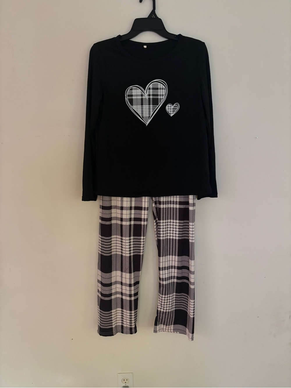 Unbranded Black Heart Plaid Pajama Set Size S